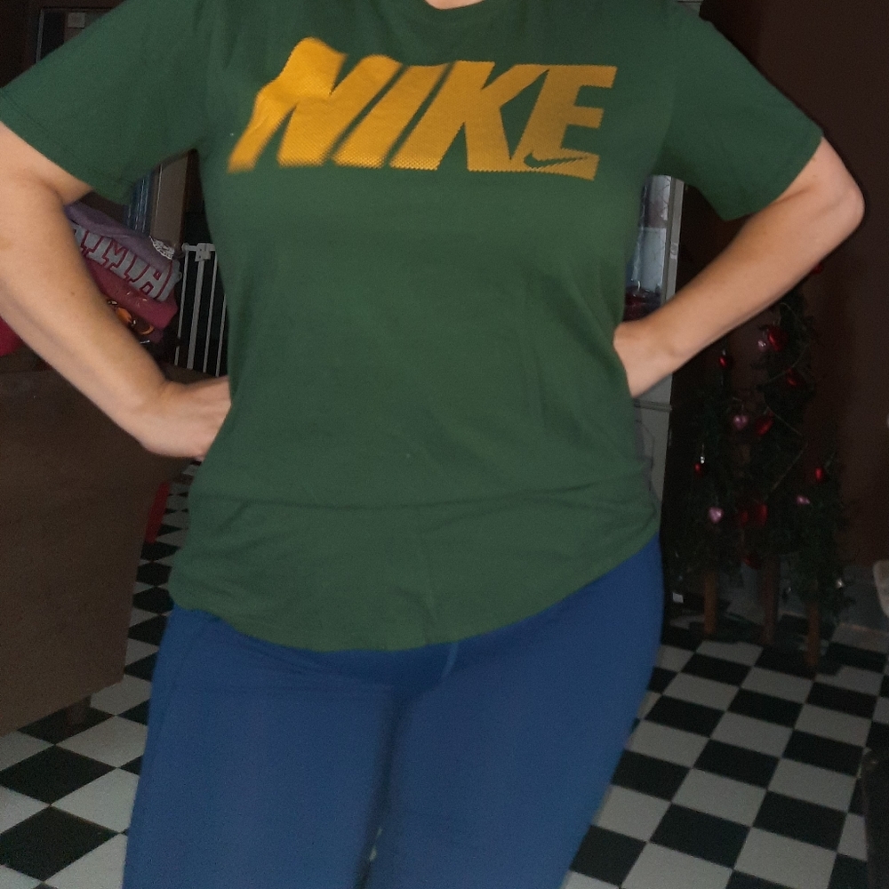Nike Y2K t-shirt